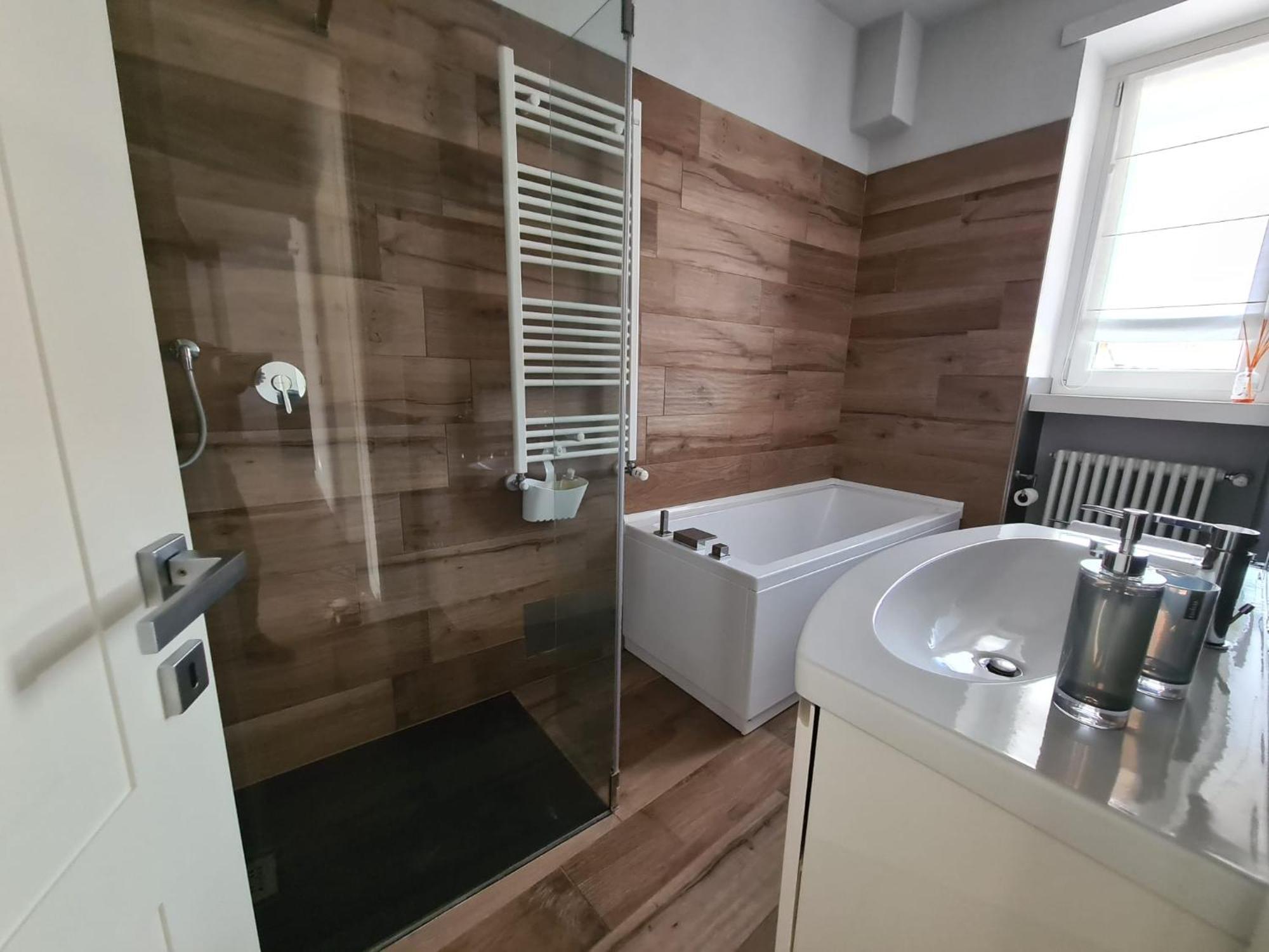 Cuore Di Alba Charming Apartment Екстериор снимка