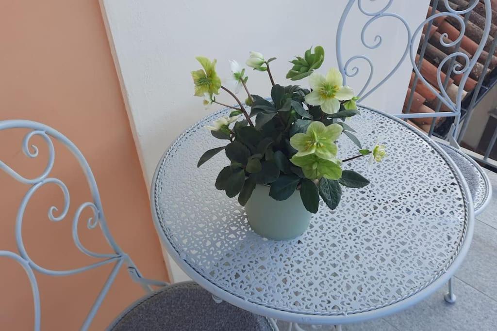 Cuore Di Alba Charming Apartment Екстериор снимка