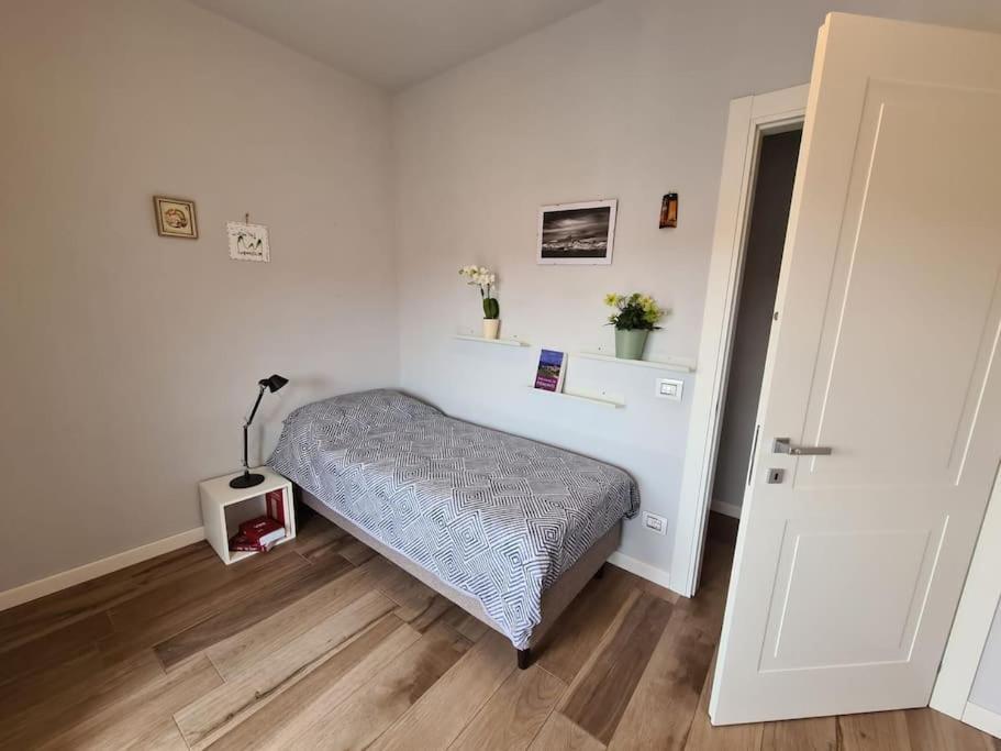 Cuore Di Alba Charming Apartment Екстериор снимка